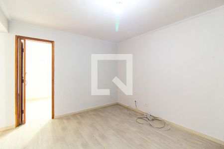 Sala de apartamento para alugar com 2 quartos, 42m² em Jardim Redil, São Paulo