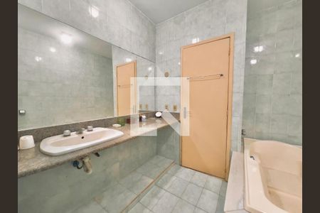 Apartamento à venda com 3 quartos, 240m² em Flamengo, Rio de Janeiro