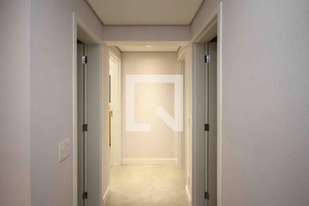 Corredor de apartamento à venda com 2 quartos, 90m² em Vila Graciosa, São Paulo