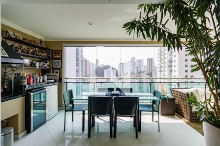 Varanda Sala de apartamento à venda com 3 quartos, 119m² em Vila Andrade, São Paulo