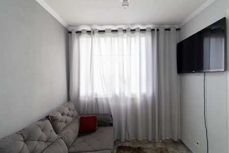 Sala/Cozinha e Área de Serviço de apartamento para alugar com 2 quartos, 36m² em Jardim America da Penha, São Paulo