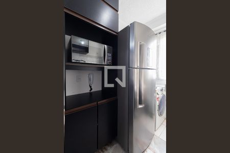 Sala/Cozinha e Área de Serviço de apartamento para alugar com 2 quartos, 36m² em Jardim America da Penha, São Paulo