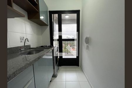 Cozinha de apartamento para alugar com 2 quartos, 44m² em Butantã, São Paulo