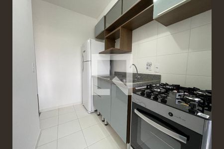 Cozinha de apartamento para alugar com 2 quartos, 44m² em Butantã, São Paulo