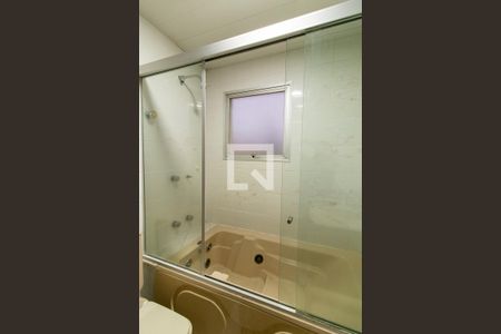 Banheiro da Suíte de apartamento à venda com 3 quartos, 147m² em Jardim Chapadão, Campinas