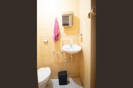 Lavabo de apartamento à venda com 3 quartos, 95m² em Copacabana, Rio de Janeiro