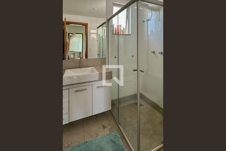 Banheiro 1 de casa à venda com 5 quartos, 270m² em Estoril, Belo Horizonte