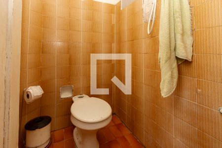 Banheiro de Serviço de casa para alugar com 2 quartos, 110m² em Vila Congonhas, São Paulo