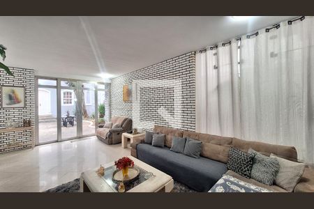 Sala de casa para alugar com 4 quartos, 352m² em Alto da Lapa, São Paulo