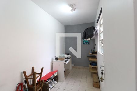 Quarto de serviço de casa à venda com 2 quartos, 120m² em Parque Edu Chaves, São Paulo