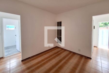 Sala de apartamento para alugar com 2 quartos, 70m² em Covanca, São Gonçalo