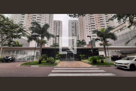 Fachada de apartamento para alugar com 2 quartos, 67m² em Centro, Osasco