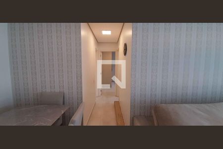 Corredor de apartamento para alugar com 2 quartos, 67m² em Centro, Osasco