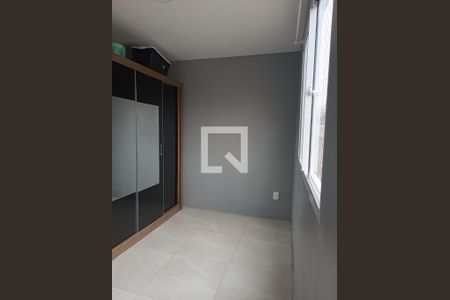 Quarto 2 de apartamento para alugar com 2 quartos, 38m² em Jardim Cláudia, Pinhais