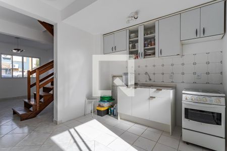 Cozinha de casa de condomínio à venda com 2 quartos, 76m² em Humaitá, Porto Alegre