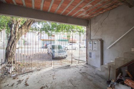 Garagem de casa de condomínio para alugar com 2 quartos, 125m² em Vila Nova Curuca, São Paulo