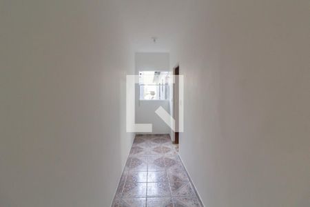 Corredor de casa de condomínio para alugar com 2 quartos, 125m² em Vila Nova Curuca, São Paulo