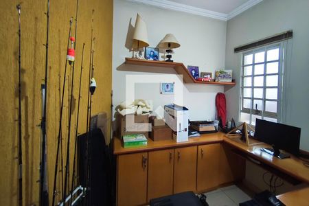 Escritório de casa à venda com 3 quartos, 267m² em Parque Via Norte, Campinas