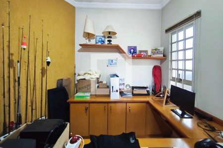 Escritório de casa à venda com 3 quartos, 267m² em Parque Via Norte, Campinas