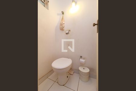 Lavabo de casa à venda com 3 quartos, 158m² em Chácara Santo Antônio (zona Sul), São Paulo