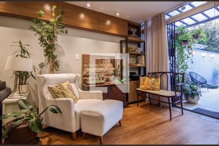 Sala de apartamento à venda com 2 quartos, 140m² em Carmo, Belo Horizonte