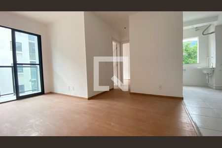 Sala de apartamento à venda com 2 quartos, 46m² em Vargem Grande, Rio de Janeiro