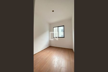 Quarto 2 de apartamento à venda com 2 quartos, 46m² em Vargem Grande, Rio de Janeiro