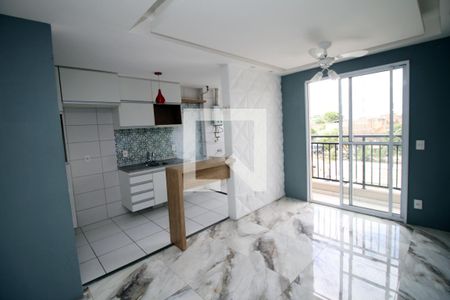 Sala de apartamento para alugar com 2 quartos, 44m² em Parada de Lucas, Rio de Janeiro