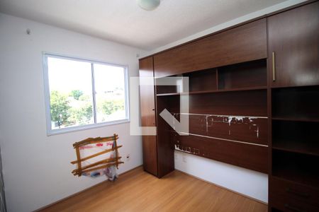 Quarto 1 de apartamento para alugar com 2 quartos, 44m² em Parada de Lucas, Rio de Janeiro