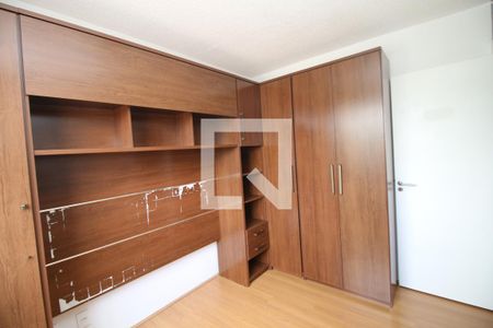 Quarto 1 de apartamento para alugar com 2 quartos, 44m² em Parada de Lucas, Rio de Janeiro