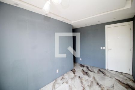 Sala de apartamento para alugar com 2 quartos, 44m² em Parada de Lucas, Rio de Janeiro