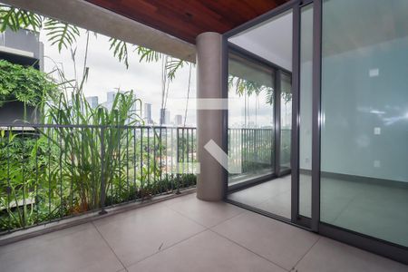 Varanda da Suíte 1 de apartamento à venda com 3 quartos, 167m² em Cidade Jardim, São Paulo