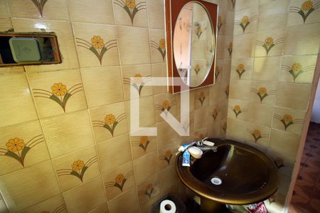 Banheiro de apartamento à venda com 1 quarto, 15m² em Irajá, Rio de Janeiro