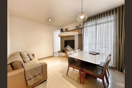 Sala de apartamento à venda com 3 quartos, 74m² em Buritis, Belo Horizonte
