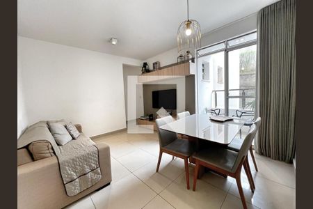 Sala de apartamento à venda com 3 quartos, 74m² em Buritis, Belo Horizonte