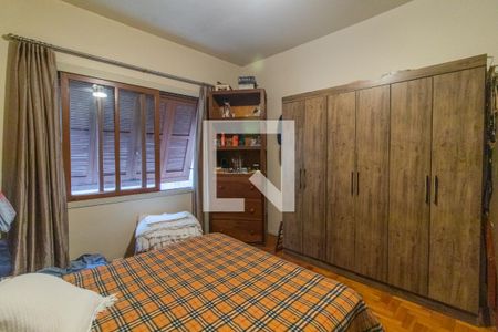 Quarto 1 de casa à venda com 4 quartos, 250m² em Jardim Botânico, Porto Alegre