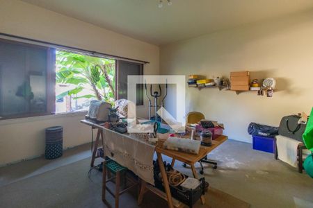 Quarto 2 de casa à venda com 4 quartos, 250m² em Jardim Botânico, Porto Alegre