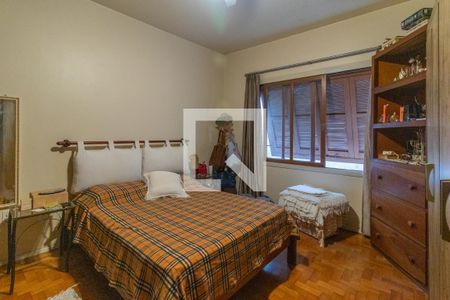 Quarto 1 de casa à venda com 4 quartos, 250m² em Jardim Botânico, Porto Alegre