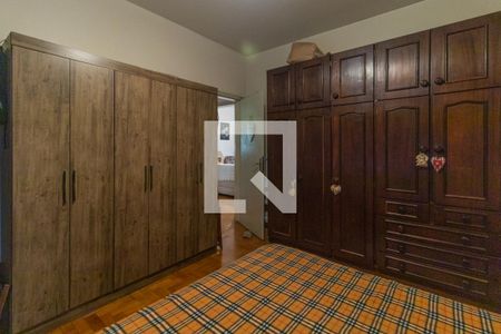 Quarto 1 de casa à venda com 4 quartos, 250m² em Jardim Botânico, Porto Alegre