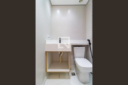 Banheiro de apartamento para alugar com 1 quarto, 30m² em Vila Andrade, São Paulo