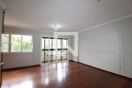 Sala de apartamento à venda com 3 quartos, 129m² em Vila Uberabinha, São Paulo