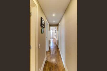 Corredor de apartamento à venda com 3 quartos, 142m² em Santa Cecilia, São Paulo