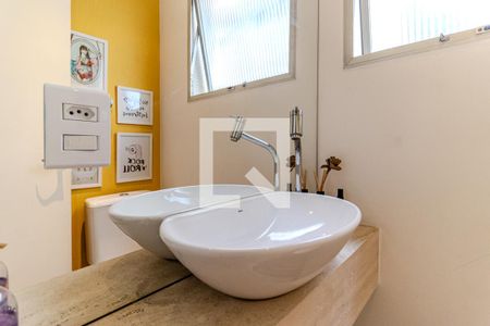 Lavabo de apartamento à venda com 3 quartos, 142m² em Santa Cecilia, São Paulo