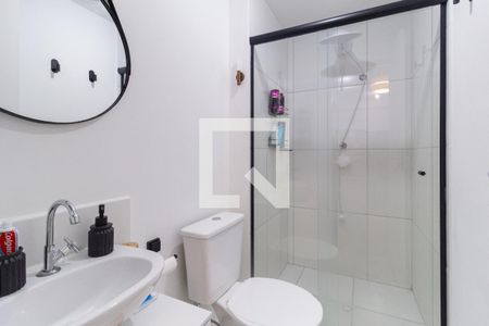 Banheiro de apartamento à venda com 2 quartos, 37m² em Metalúrgicos, Osasco