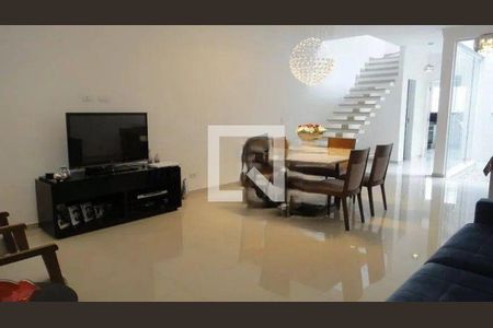 Casa à venda com 3 quartos, 200m² em Vila Dom Pedro I, São Paulo