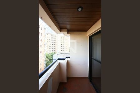 Varanda da Sala de apartamento à venda com 4 quartos, 176m² em Vila Suzana, São Paulo
