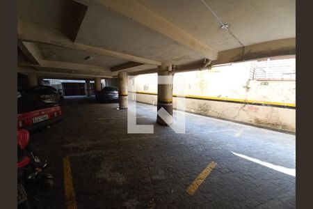 Garagem de apartamento para alugar com 2 quartos, 102m² em Itararé, São Vicente