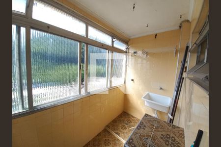 Área de Serviço de apartamento para alugar com 2 quartos, 102m² em Itararé, São Vicente