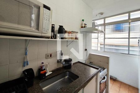 Cozinha de apartamento à venda com 2 quartos, 60m² em Jardim do Vovô, Campinas