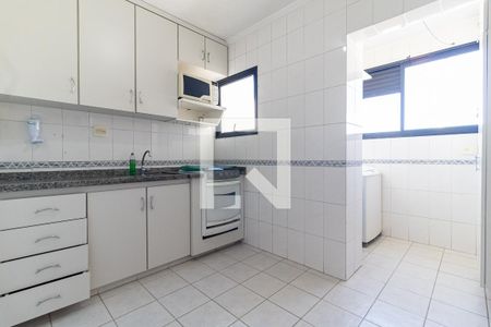 Cozinha de apartamento à venda com 3 quartos, 72m² em Vila Gumercindo, São Paulo